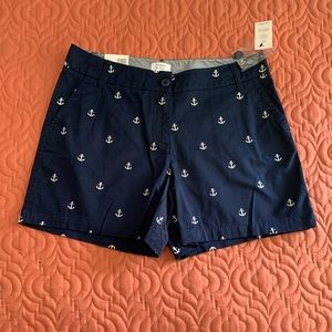 CROWN & IVY Caroline Shorts Size 8